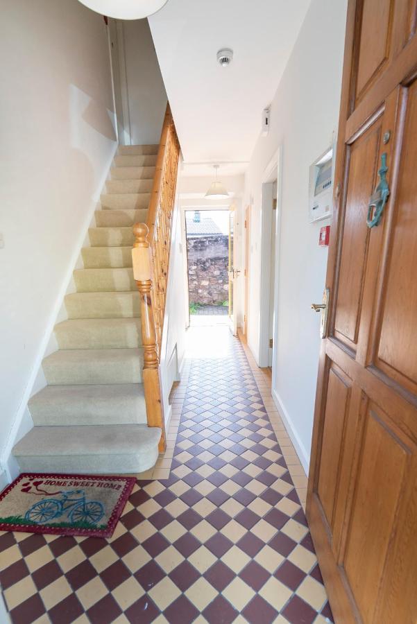 Charming City Centre Guest House Galway Esterno foto
